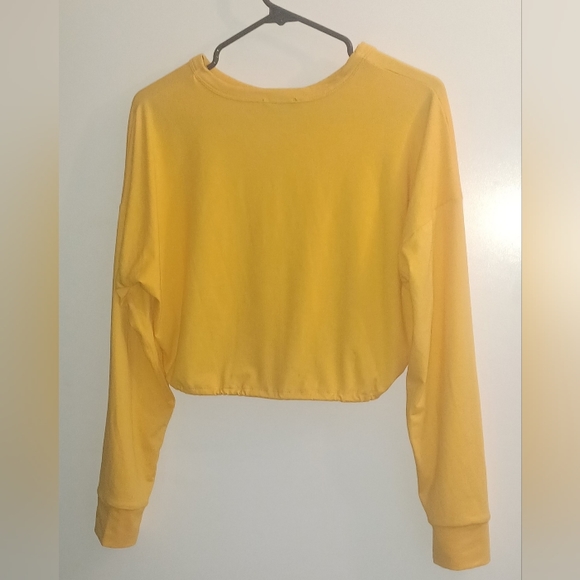 Streetwear Society  Yellow Long Sleeve  Crop Top - Picture 2 of 3